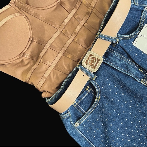 Rhinestone Ripped-Front - Picture 9 of 9